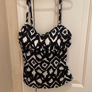 Black and white tankini top